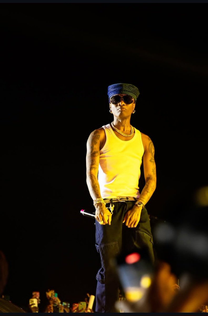 Elozino__'s tweet photo. 🚨 JUST IN

Wizkid is now the first African artist with 100 songs above 20 MILLION streams on Spotify. 📈

#100 — The Matter 🆕 https://t.co/MpkDXBaRri