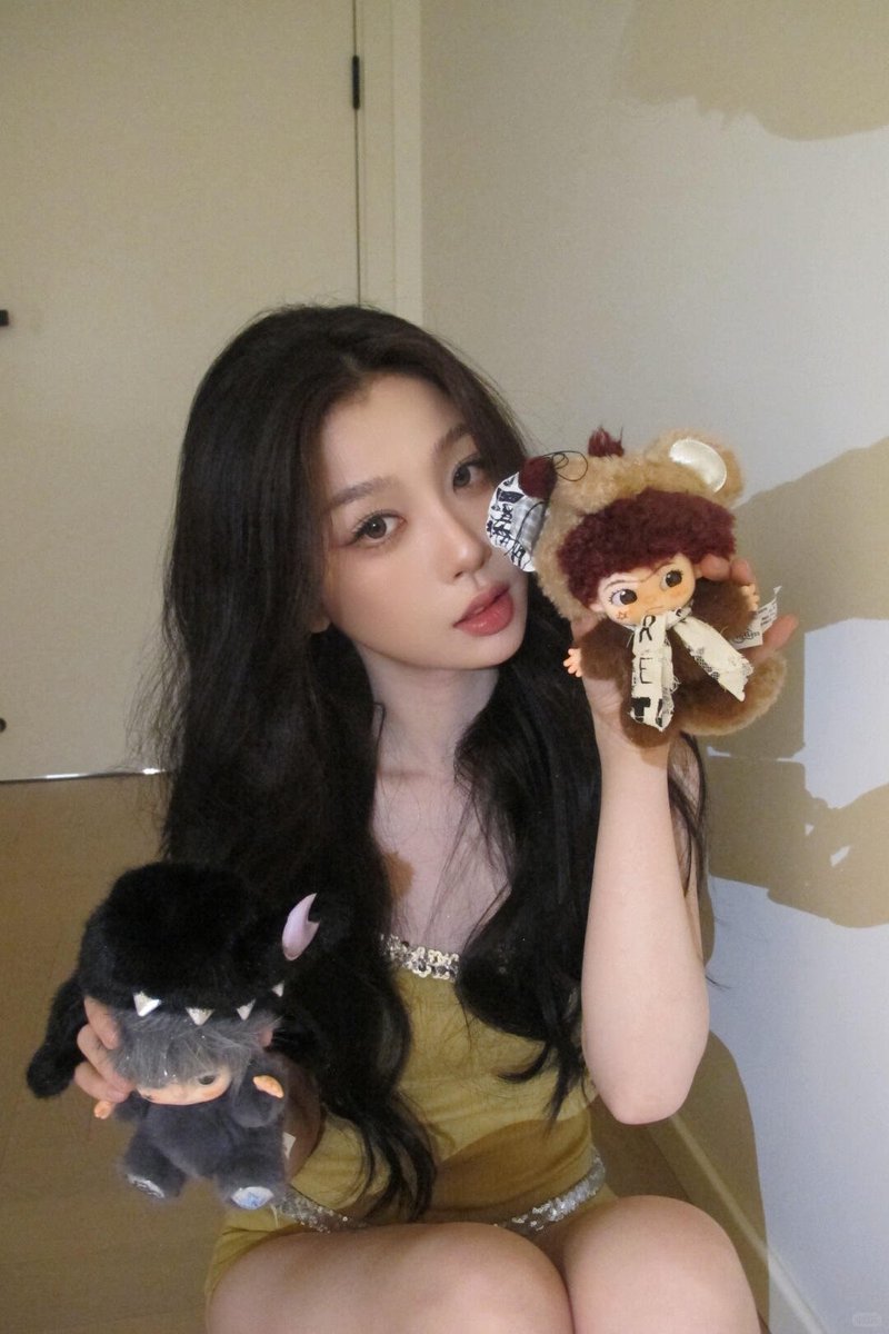 ysxzip's tweet photo. #YuShuxin's xiaohongshu update!! https://t.co/Plb0ahNHrp