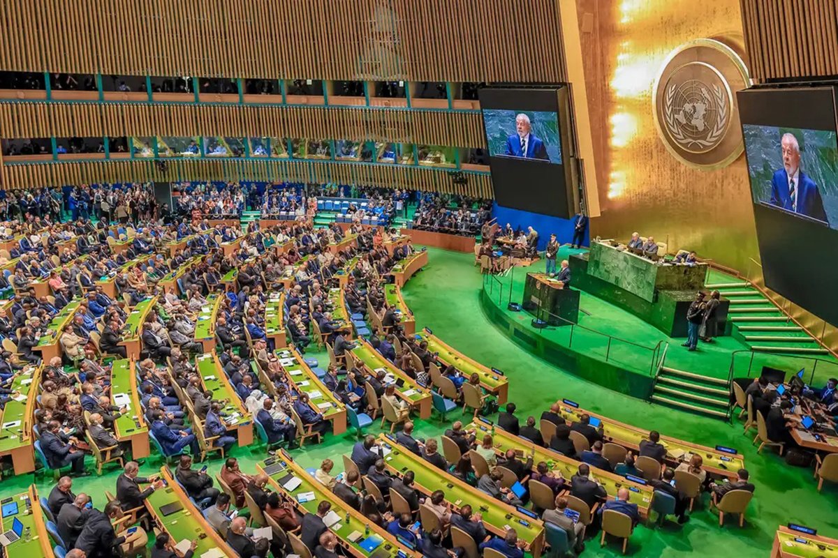 Marcelo66243233's tweet photo. LULA EMBARCA PARA NOVA YORK E DEFENDE MULTILATERALISMO NA ASSEMBLEIA GERAL DA ONU
Presidente brasileiro discursa na terça-feira (22), com foco na reforma do Conselho de Segurança, negociação de conflitos globais...
Foto: Ricardo Stuckert/PR/Arquivo
https://t.co/rjkUs4yaLy https://t.co/Nb5lVr7tNO