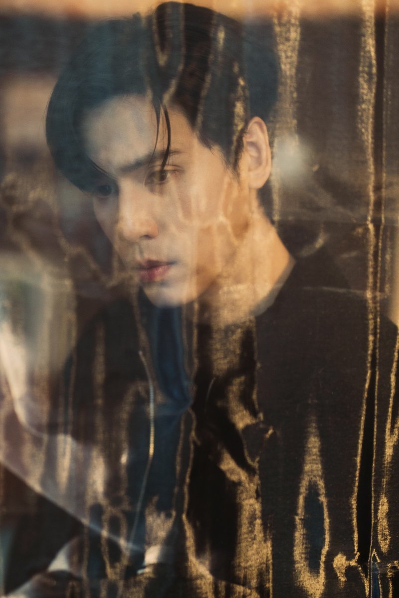 netflixth's tweet photo. แอบเอารูปคุณตำรวจมาฝาก
จากงานเปิดตัวซีรีส์ #ภาพลวงตาย

เมนพี่เจษพิ คิดว่าเรื่องนี้จะมาไม้ไหนกันน้า 

#NetflixTH https://t.co/AgrPlfmqHg