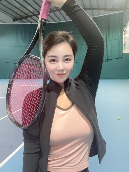 sepanmimi's tweet photo. 좋아하는 것들도 가끔씩 시간을 내서 해요 🤍✨
내가 좋아하는 것들과 함께하는 시간은 언제나 소중해요 🌿 https://t.co/JPZl9IH4yL