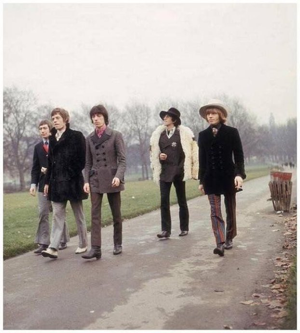TheExtremeMusi1's tweet photo. The Rolling Stones

I'm guessing in the '70s https://t.co/HToYl5TjjR