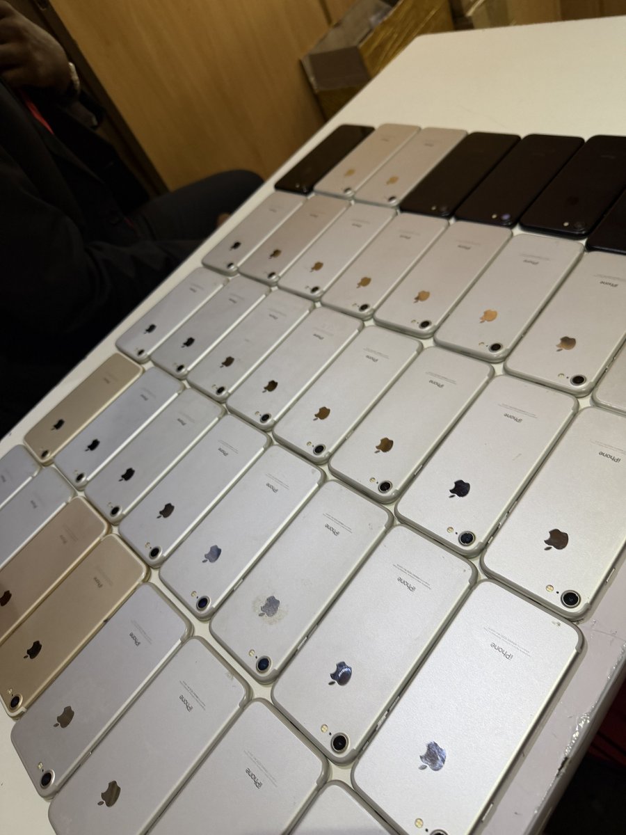dabz_global's tweet photo. Restock ‼️Premium foreign used iPhone 7 32gb || grade A 

Price: N70,000

Dabz Global; Suite C3 New Banex(beside banex micro finance bank ||opposite Broadway BW restaurant)Wuse II, Abuja. call 08076709313/09078333831/ 08144343028 or whatsapp 08144343028 

Nationwide Delivery 🚚📦 https://t.co/Y4dMgeYTyZ