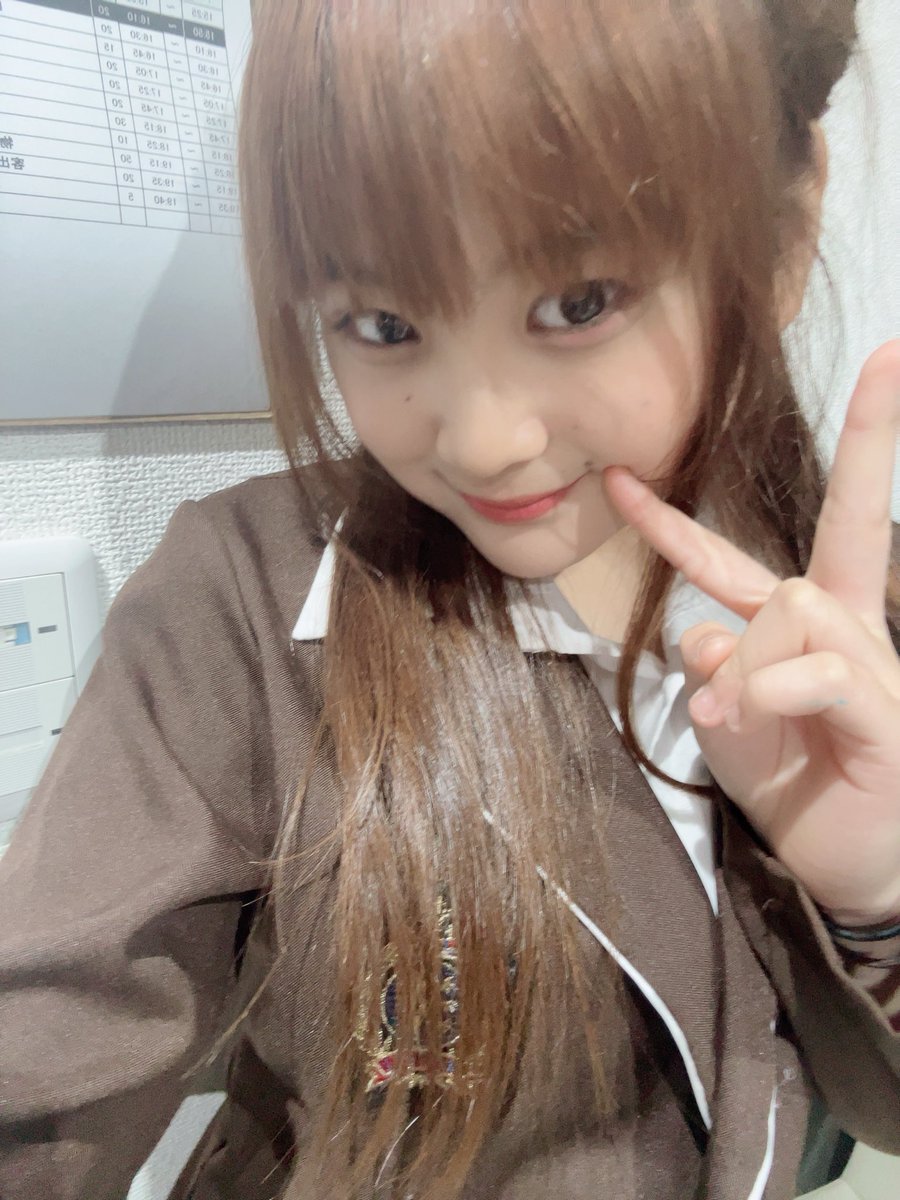 stelLab2026's tweet photo. かれんだよー🩵⛄️👀本日はday2ありがとうございました‼️だんだん緊張しなくなってきた😊次のライブは、明日のday3となります😭 初めましてAttimoです最終日です(  •̥-•̥ )🥺︎これからも成長するかれんを見に来てね💕︎👀 https://t.co/albc0P3I7a