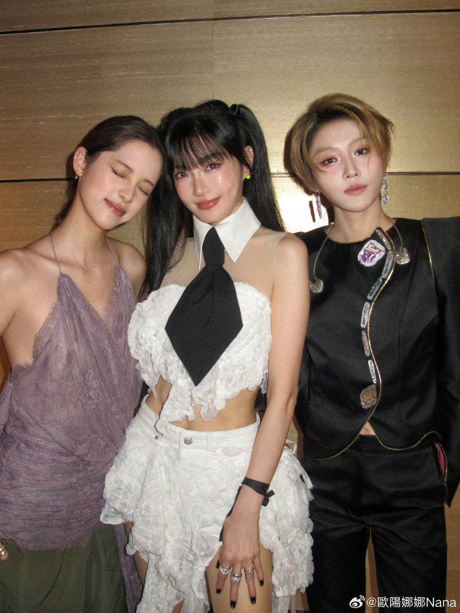 lilian970420's tweet photo. XIN &amp; NA at 2026 Bay Area Rising Moon Gala
@XinLiulyx0420 

#XINLiu https://t.co/EFhOLxGp1y