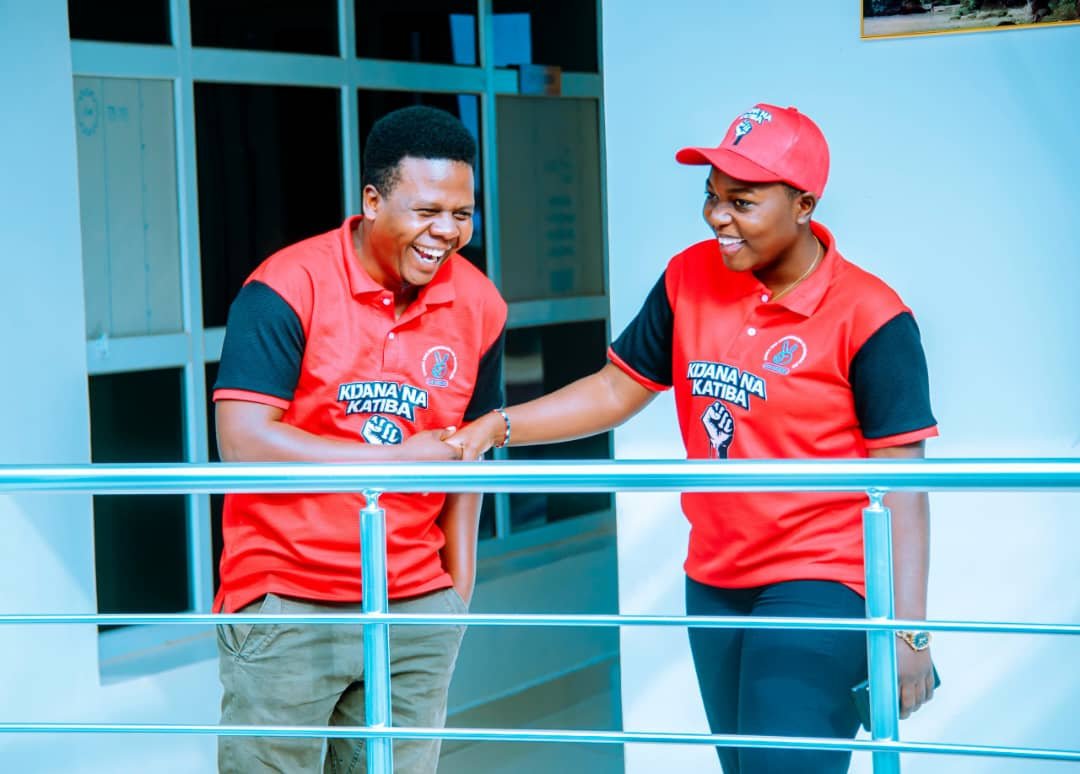 FeliusFesto's tweet photo. Happy birthday Naiku Katibu Mkuu BAVICHA Bara, kamanda @RevlineMbugi ishi sana ukiendeleza mapambano na kuilinda imani. https://t.co/W8vI5TyW7Y