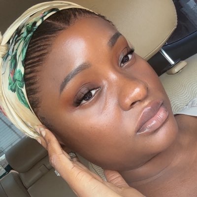 FakeyeMichelle's tweet photo. #NewProfilePic https://t.co/OkHdvFd13x