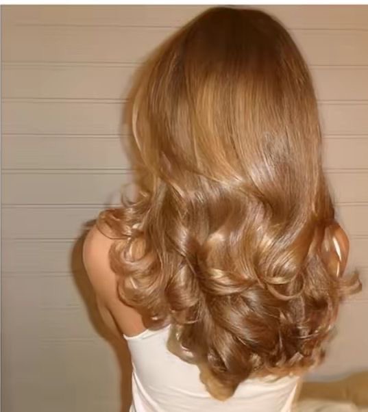 hungrymuffski's tweet photo. dream hair colors rn : https://t.co/g8xZXZSd9f