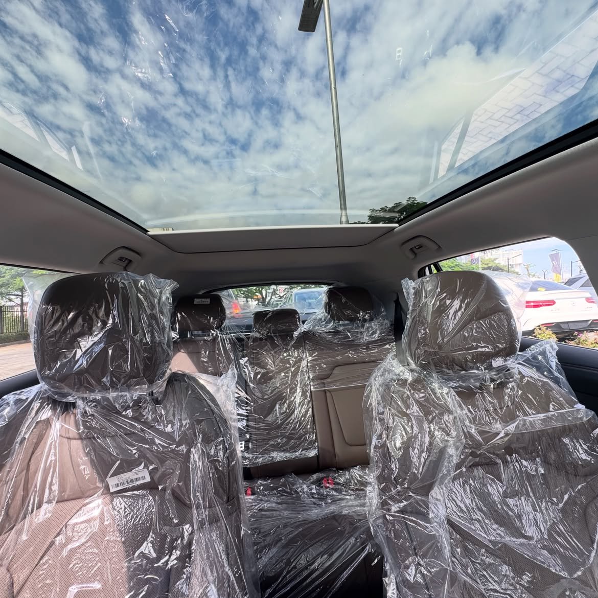 genesiscarhub's tweet photo. Condition: Brand New (2years warranty) 

Year: 2026
Brand: GAC
Model: GS4 Max 

PRICE: 50M
For more information : 08130638567 https://t.co/phfngVe1k9