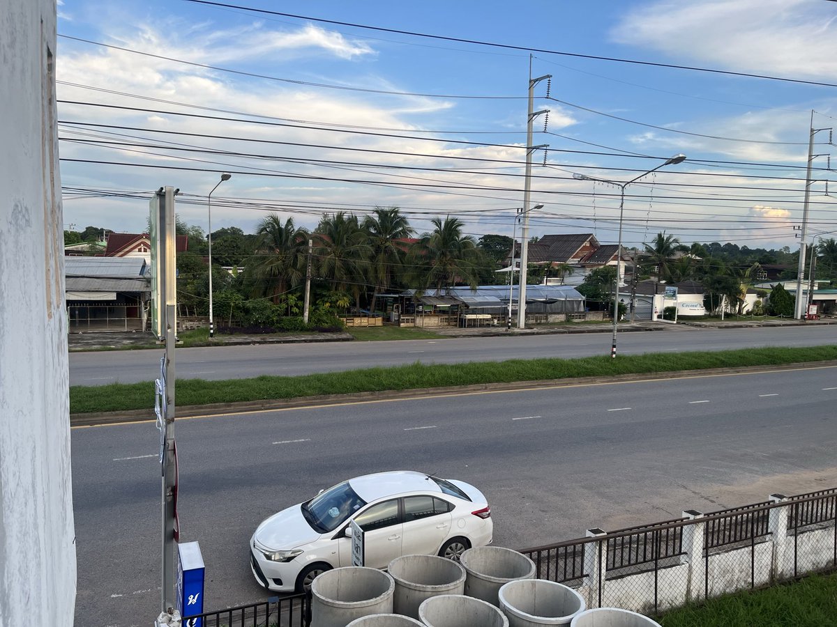 Nipha1sal's tweet photo. 🌿 เย็นนี้ หากเดินทางมาจาก อ.ยางตลาด หรือ อ.เชียงยืน
แวะจอดรถฝั่งตรงข้ามหน้าร้านได้เลยนะคะ 🚗
มีที่จอดรองรับมากกว่า 8 คัน
จอดสะดวก แล้วค่อย ๆ เดินข้ามมาพักกาย ให้ริสาดูแลความเหนื่อยล้าของคุณนะคะ 🤍

#นวดยางตลาด #นวดมหาสารคาม #นวดสารคาม #กาฬสินธุ์ #นวดนอกสถานที่ https://t.co/2h0rfckLsV