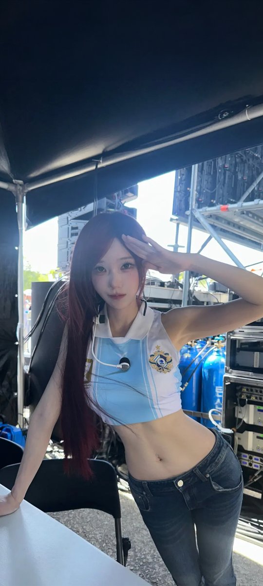 AKAone_'s tweet photo. #QWER #마젠타 #Magenta #배경화면 #Wallpaper #Lockscreen 
Magenta 260921 IG Wallpaper https://t.co/CvueoRRVqn