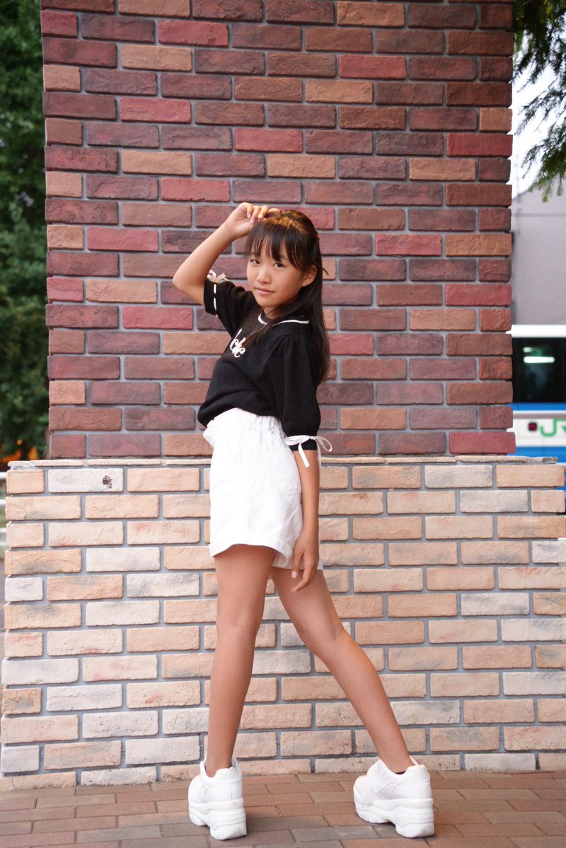 Rena_m1111's tweet photo. こんばんは🌛

今日は地区の敬老会行事に参加したよ☆
緊張してたけど知ってる人いっぱいだったから
落ち着いてできたみたい(*ˊᵕˋ*)

雨すごいけど皆さんの所は大丈夫かな？
被害何もないといいな…

#Topmodelschool仙台校
#js5 https://t.co/sxloXVsHPK