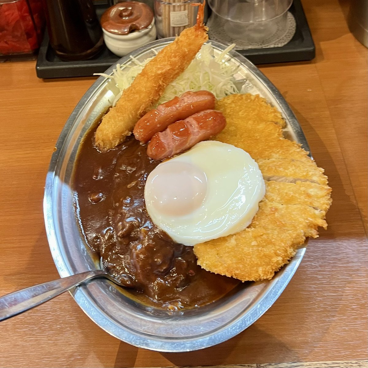 sasachu_'s tweet photo. 神田カレー街食べ歩きスタンプラリー 
77〜80店目
カレーの市民アルバ秋葉原本店 秋葉原駅
ホームランカレー 1,350円
ガンディマハル 新御茶ノ水駅
ほうれん草とチキンランチセット 900円！
タンドール料理rbsひつじや 小川町駅
1,790円
ダルバール 市ヶ谷駅
グリーンカレーセット 1,000円！ https://t.co/01XkJ32jXw