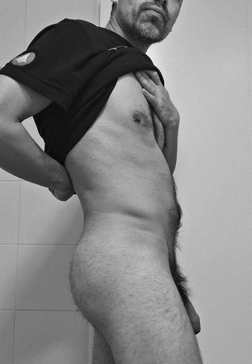 ernest202Cam4's tweet photo. 🔥🔥🔥 Disponible para shows privados y videollamadas calientes🔥🔥🔥😏 😈
Escríbeme o ven a mi sala en https://t.co/zNujuxpbod
¿Quién se anima? 🍆💦 #Cam4 #ShowsPrivados #Talca #Lunes https://t.co/Ry1cPbHDIn