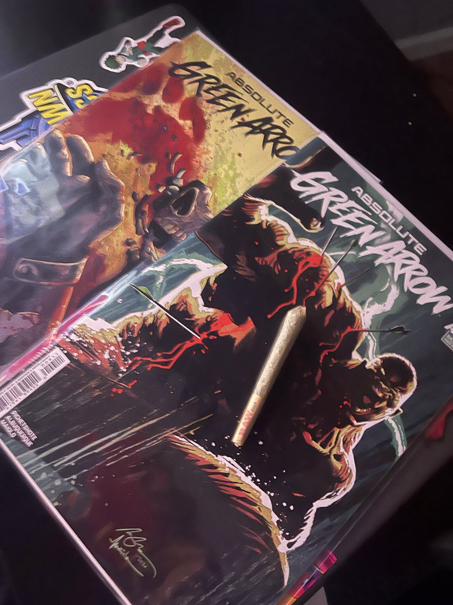 JustUsLeague137's tweet photo. Gm #supportyourLCBS #comicbooknerd
#COMICBOOKCOLLECTOR #Game4Life #dcabsoluteuniverse #absoluteGreenarrow
#Arrow #Greenarroe #Dccomics a little catching up #Moviebuff #blurey #4k #Ps5 #OvercastPodcast⚡️ 🍃😚💨🚀 ☁️🌙 ☁️ https://t.co/vk34D48spk