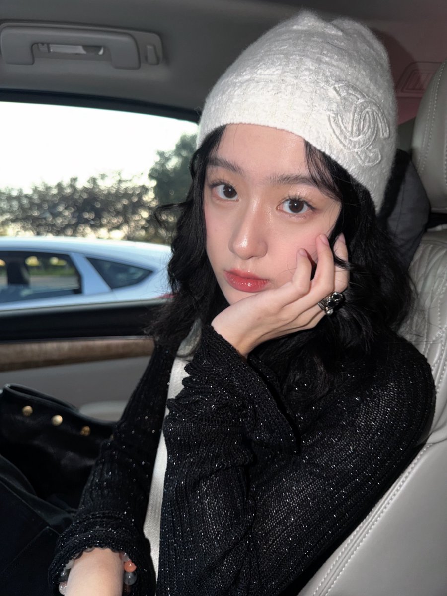forshangen's tweet photo. 📸 260921 ✧ Bao Shangen Weibo Update 

Bai bai~ 

#BaoShangen #包上恩 https://t.co/c2UDdy4Jp7