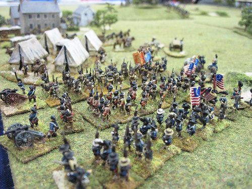 pendraken's tweet photo. We’ve got another throwback this week as head to Salute 2010 and a great looking AWI game. These ranges were quite new at the time and were garnering quite a lot of attention! #mondaymotivation #10mm #pendraken #awi https://t.co/S0HfVcV3zm