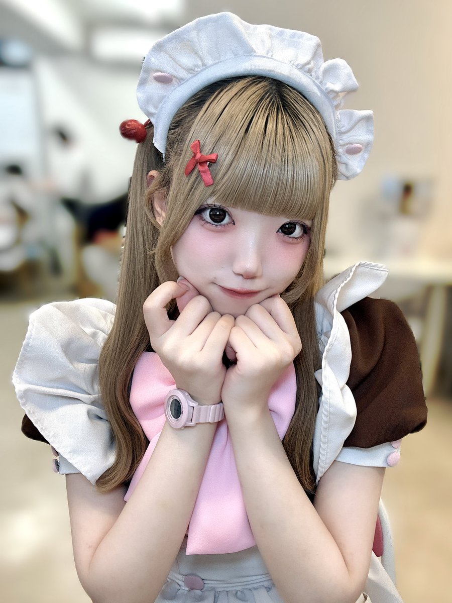 maid_mokyu's tweet photo. 6月新人メイドのもきゅです♡
お給仕がんばります！ https://t.co/1ZxB5iSAfg