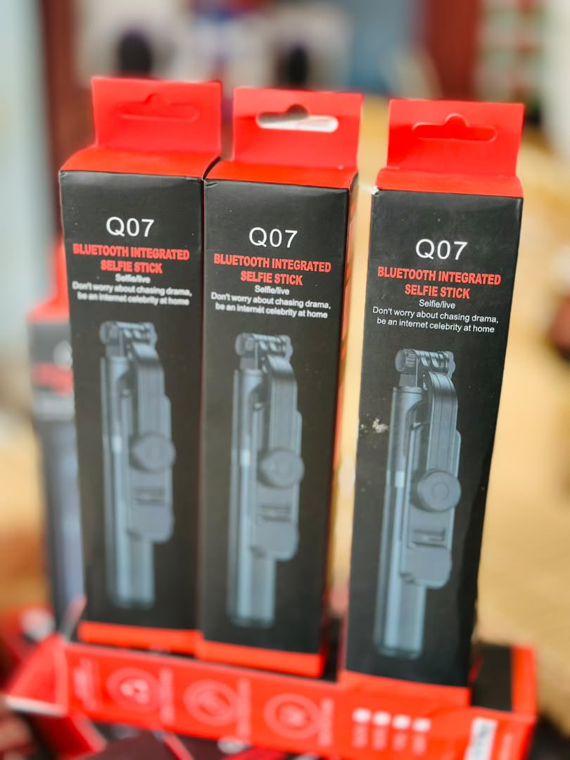 DomynoStore's tweet photo. Plus besoin d’un énorme budget pour débuter sur les réseaux. 📸⌚️📱

Retrouvez une sélection de trépieds pour vos photos et vidéos à petits budgets 🤩

On vous lance seulement, au piiiirrrrre!!!

Rejoignez le groupe de vente pour ne rien manquer ⤵️

https://t.co/7KhYLRFf5W https://t.co/GZUXDQzlUD