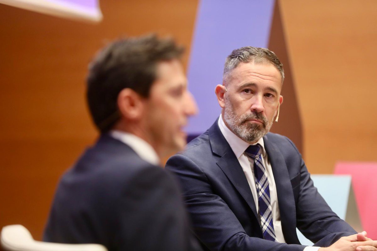 DenisItxaso's tweet photo. No les pedimos un gesto. Venimos a proponerles una #inversión.

A las fundaciones bancarias y EPSV vascas les ofrecemos la oportunidad de comprometerse con la principal causa de #Euskadi. 

Fondo Social por la #vivienda: 2.000M€ y 10.000 viviendas en 8 años.

¿Dónde está el secreto? 🧵
🔗https://t.co/yxUqZaXBTJ