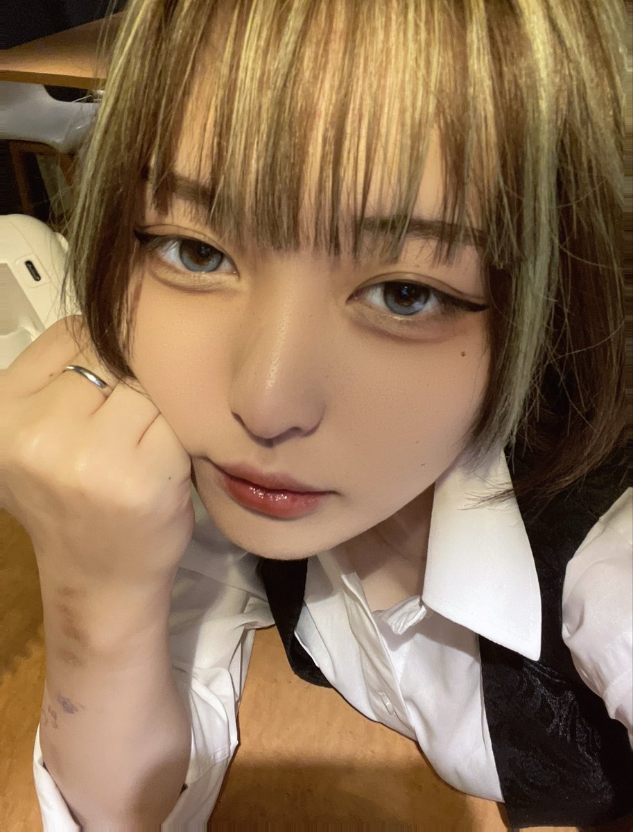 shotbarKOYOI's tweet photo. 今宵も元気にオープンしております‼︎

シルバーウィーク飲みたいよん

 #梅田バー #大阪バー #ショットバー https://t.co/cjs4P7Ct6E
