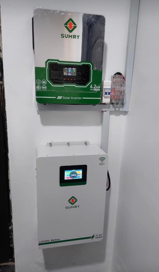 sniperlee46's tweet photo. 5kwh sumry lithium battery and 6.2kva sumry hybrid inverter available in stock ✅️ https://t.co/Ll6WQrf66K