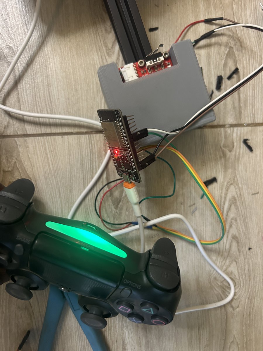 OdiwuorAlvin's tweet photo. Paired a PS4 Controller to and ESP32 over Bluetooth. Afternoon imeanza kuwa productive https://t.co/gZv3f6bC0G