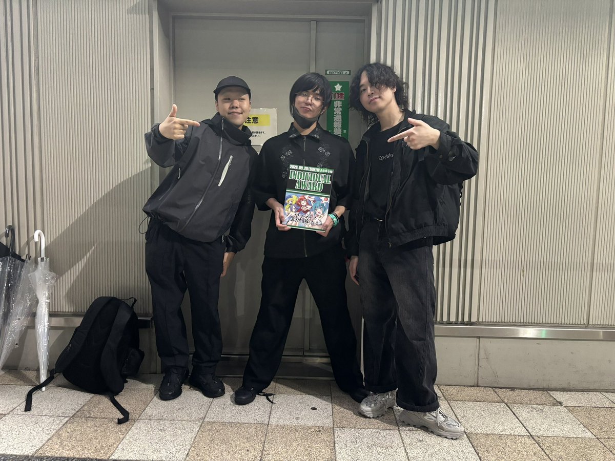 egg220220's tweet photo. 改めまして
『あきばっか〜の東京体育館vol.2』
優勝しました！！！！！！🏆🏆
ガチでヤバい事が起きた‼️‼️‼️‼️‼️

─────

vol.13のネスさんと池の人を見てダンスを始めた自分が、その池と当たった上で、大舞台で優勝も出来て、全人類にお祝いして貰えて、何か本当にアニメみたいな1日でした。
悔しい思いも大変な事も沢山あったけど、続けてきて良かったです。本当に。

決勝前のコメントでも言った通り
アニメやオタクコンテンツが大好きで、
ダンスが大好きで、
あきばっか〜のが大好きで、
Apopが本当に大好きです。
ありがとうございました！！！！！！！！！！！！！！！！！！！！！！！！！！！！！！！！！！！！！！！！！！！！！！！！！！

『嬉しくて、死にそう』
#あきばっか〜の 
#あきばっか〜の東京体育館