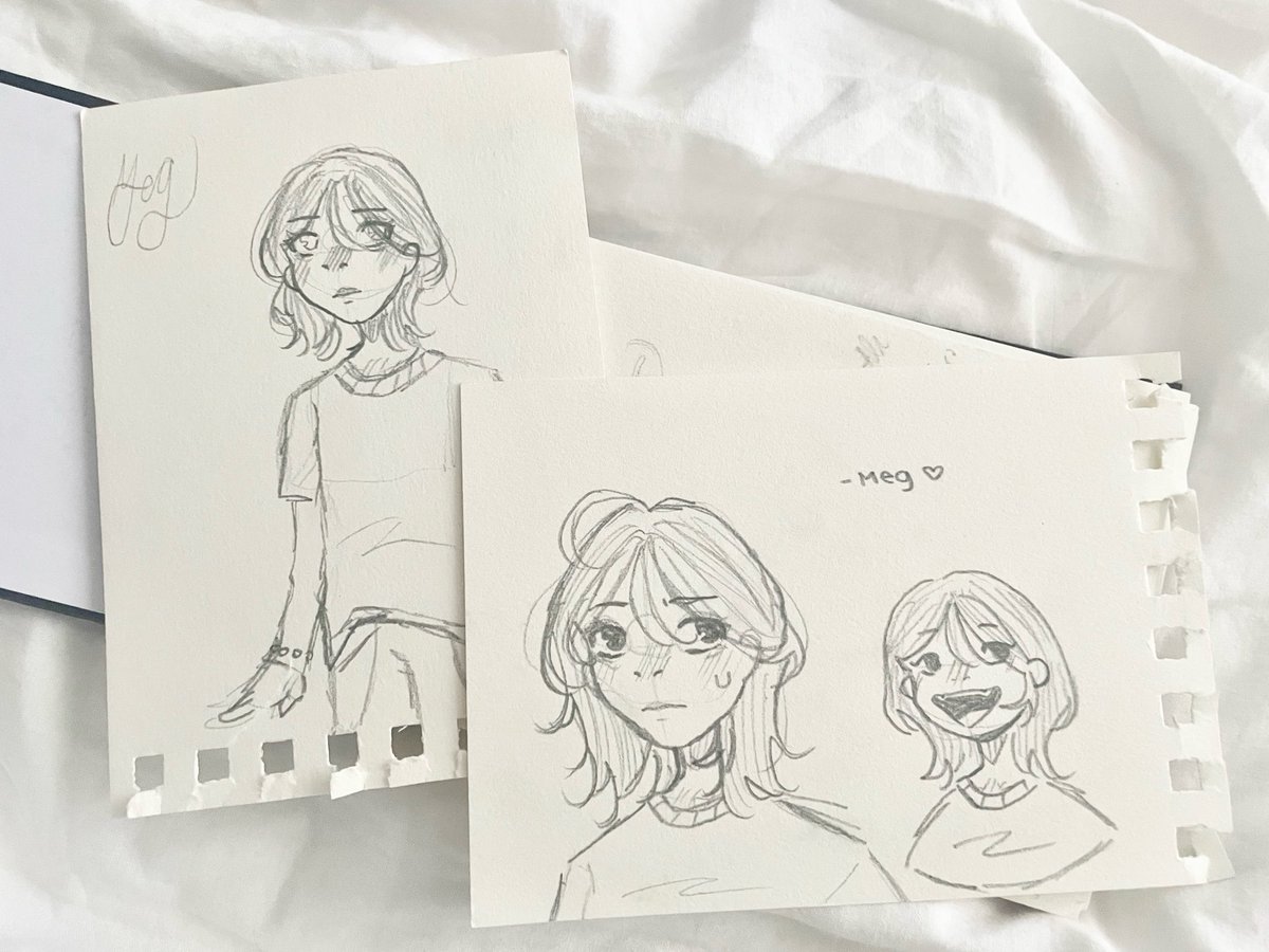 _kamikaaze_'s tweet photo. i went out yesterday and a friend drew me  
(∩˃ ᗜ ˂∩)♡ https://t.co/GYQNhr60kH