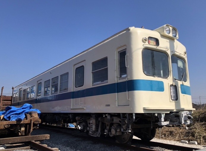 ABFM2200's tweet photo. 【活動報告更新】
小田急線沿線の生活圏から離れた場所へ通い続け、2200形を守るこの活動は特有の難しさがあります。
この2年の社会情勢や物価上昇も活動を直撃しています。
できる限りの努力を続けています。それでも追いつかない現実があります。
https://t.co/iEbLPD6J4c
修繕へご支援お願いします https://t.co/PV6FFJxOZA