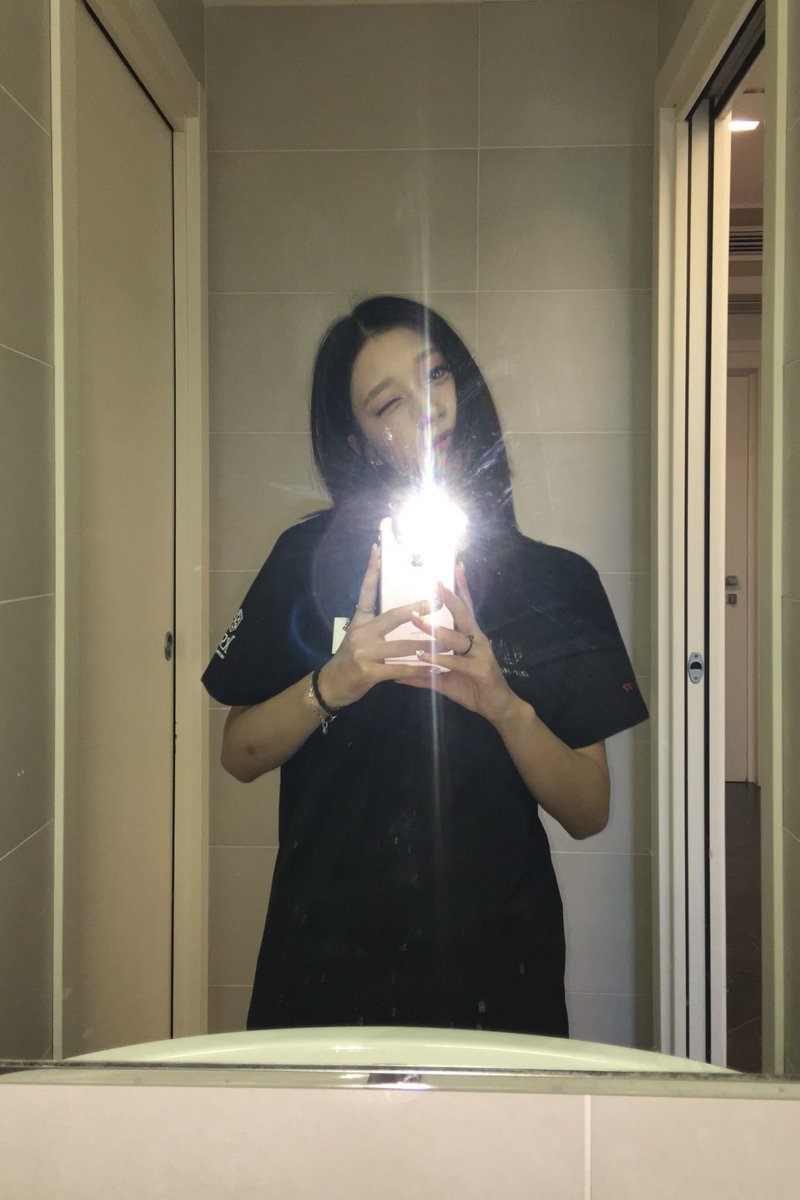 jiajoha's tweet photo. 초미녀고양이 얼굴수준 ㅈㄴ앙… https://t.co/1CqGkjxMYg