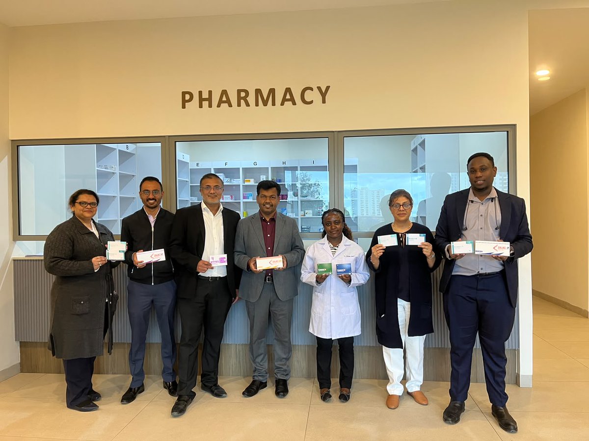horizonorthonbi's tweet photo. Collaborating to support better patient care.

Earlier today, we were pleased to meet with our partners at Laboratory &amp; Allied Ltd. as we received a new supply of medications for our pharmacy.

#HorizonOrthopaedic #LaboratoryAndAllied #Pharmacy https://t.co/U5XvFMAlYI
