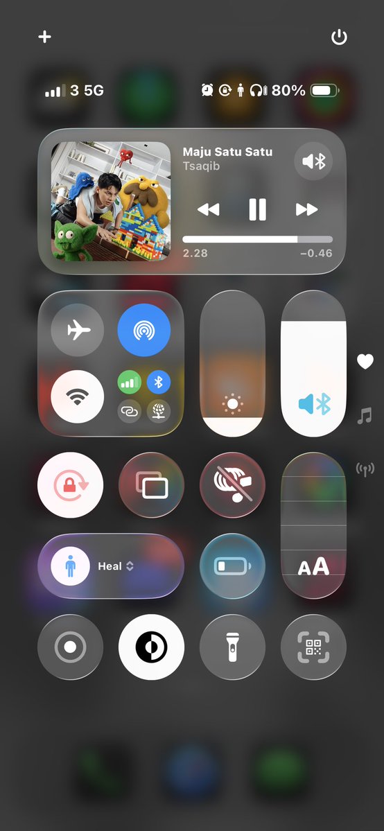 DUDUNGJKT48's tweet photo. playlist gua kayanya isinya mulai full tentang org gila gila cinta https://t.co/bcV4jCE2xC