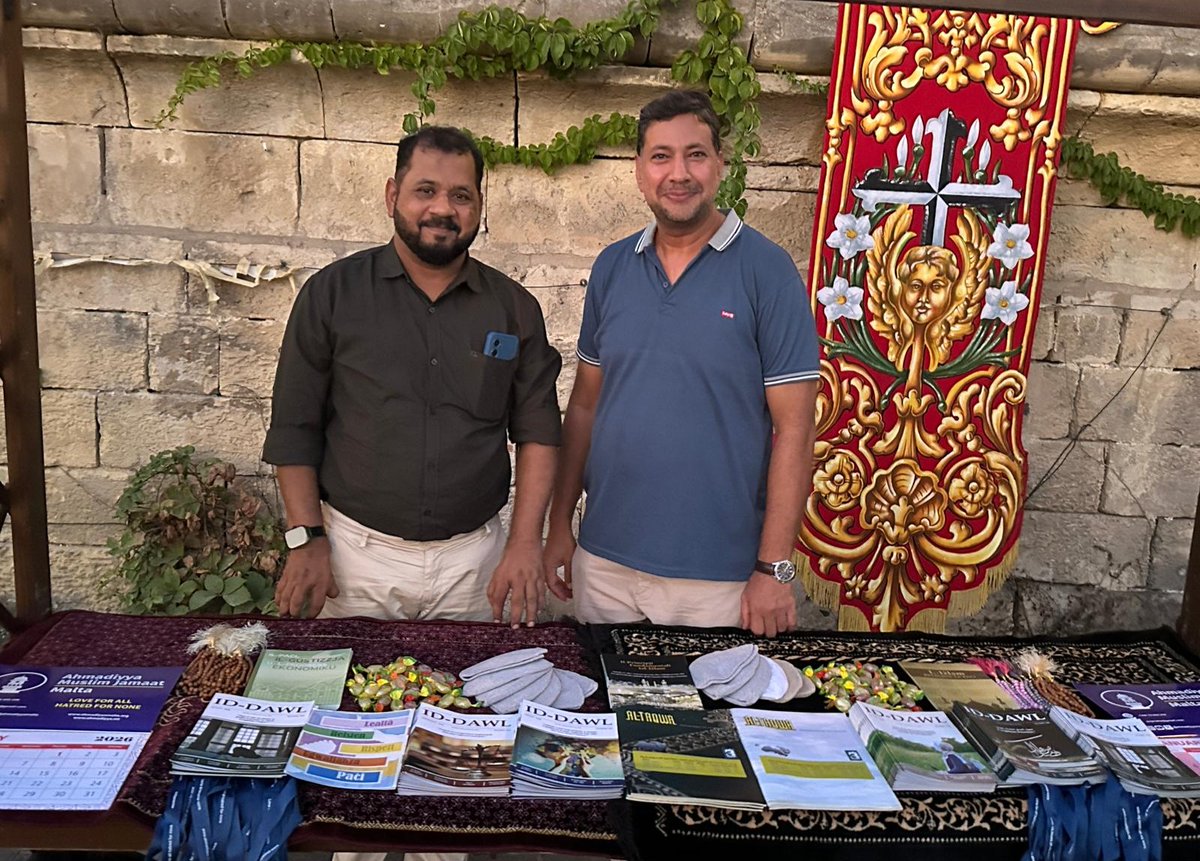 AhmadiyyaMalta's tweet photo. Community Police Inclusion Event in Birgu: On 4 September 2026, @AhmadiyyaMalta participated in an #inclusion Event held in Birgu, organised by the #Malta Police in collaboration brought together people from different #cultural and #religious backgrounds. https://t.co/ODyKukHmEX https://t.co/vtEzqozrnu