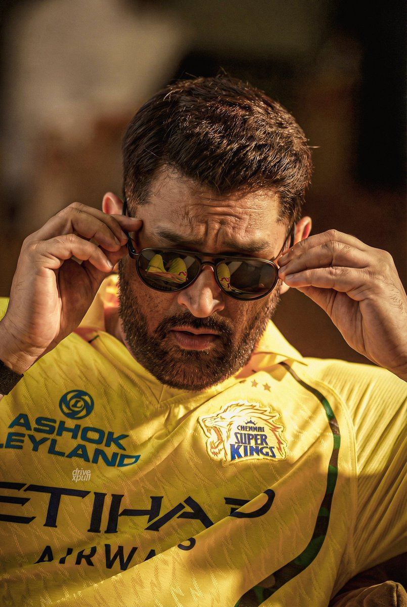Gsk079's tweet photo. @ChennaiIPL Tell something about this man.💥 https://t.co/erhxdnt06K