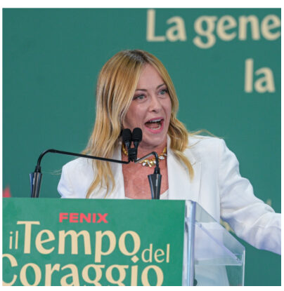 UGirovago77000's tweet photo. Suggerisco a @GiorgiaMeloni un bel decreto 
legge che introduca  un tetto del 30% ai 
migranti che raccolgono i pomodori! https://t.co/GuTGyVRPeV
