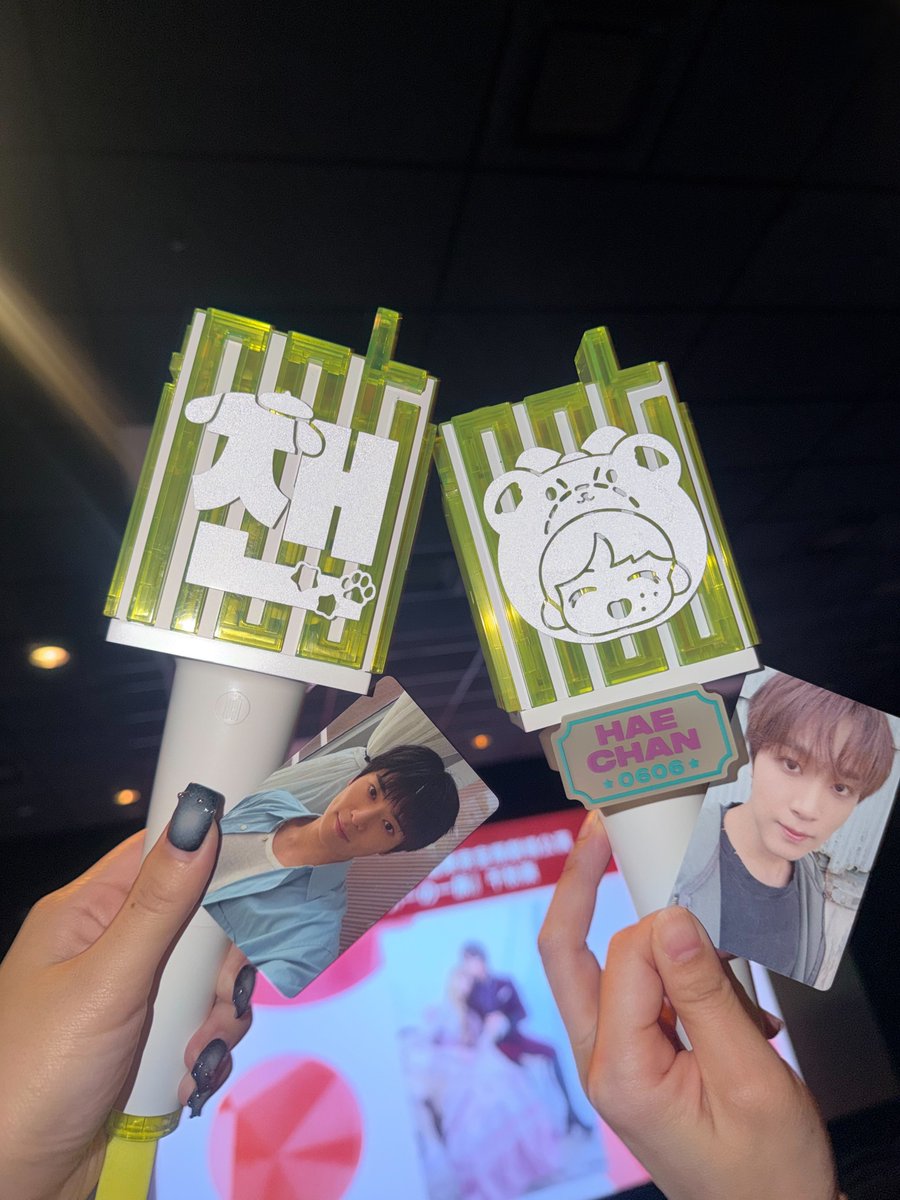 sarikey1016's tweet photo. ライビュ行った😍💚
現地には行けなかったけど映画館でもすんごい楽しかった！😭💪
イリチルは私の誇りだしずっと大好きだしやっぱりヘチャン最高なんだけど🥹🫶
 #NCT127_5TH_NEOCITY_THE_REDLINE_in_CINEMAS https://t.co/7T3lF4vEa1