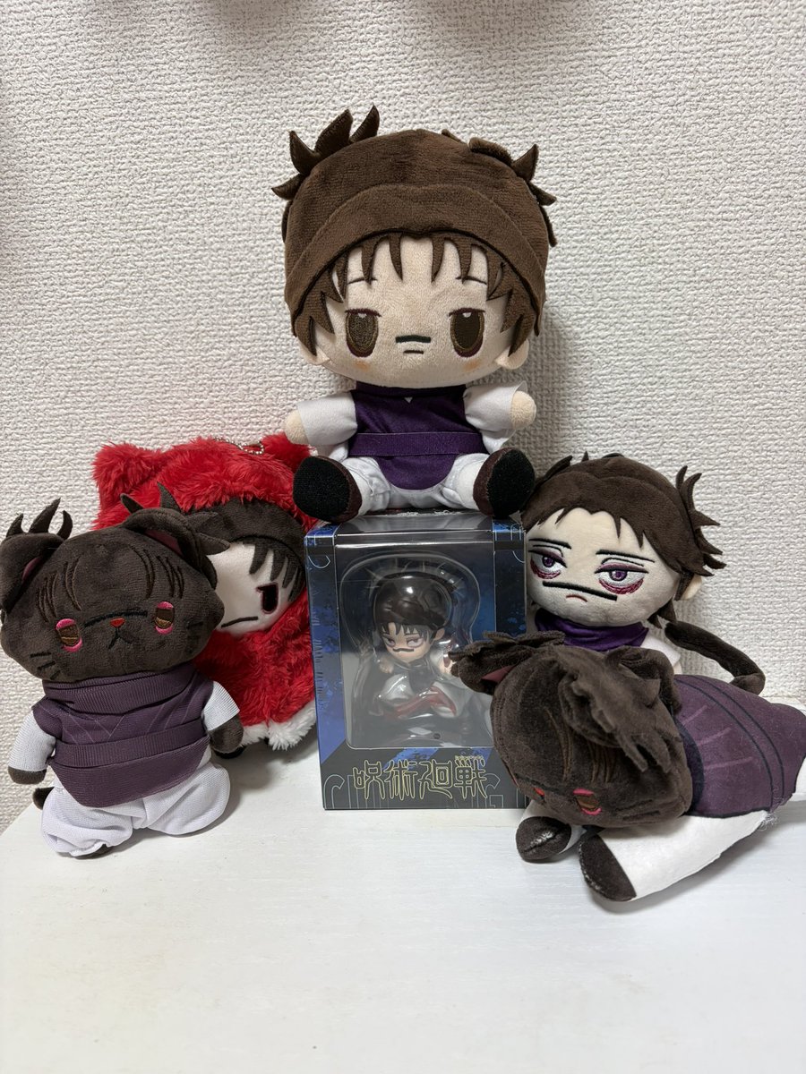 chosonui's tweet photo. Welcome to the family! 🩸 https://t.co/z0KSjEhk12