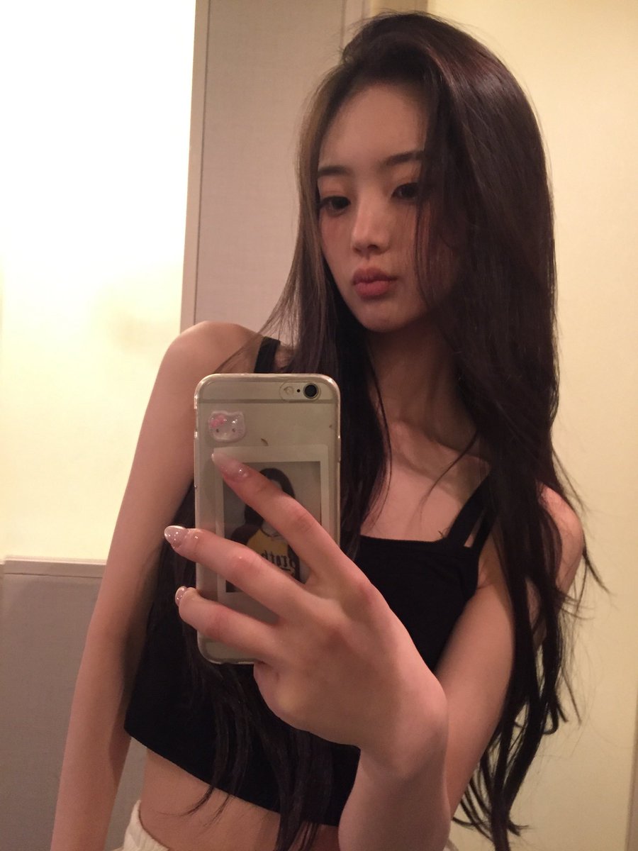 bxnkxng_'s tweet photo. 260921 #이솔 버블🫧 https://t.co/JQroeYl3xN