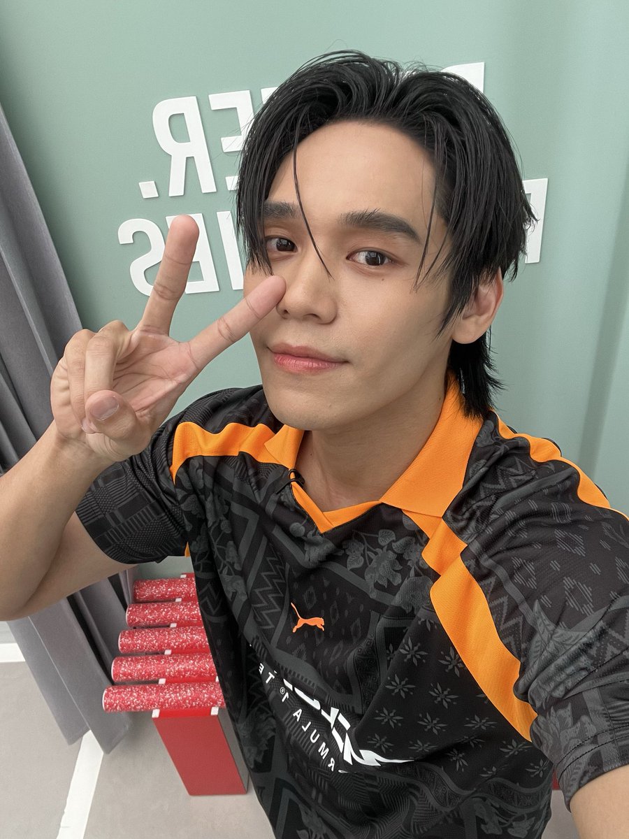 legendngern's tweet photo. อีกไม่กี่นาทีเจอกันนนะครับบ #ชูก้า 🥰

EXCLUSIVE PUMA X NGERN
#RaceIntoPUMAMotorsportwithNgern https://t.co/w4uI4EyPrw
