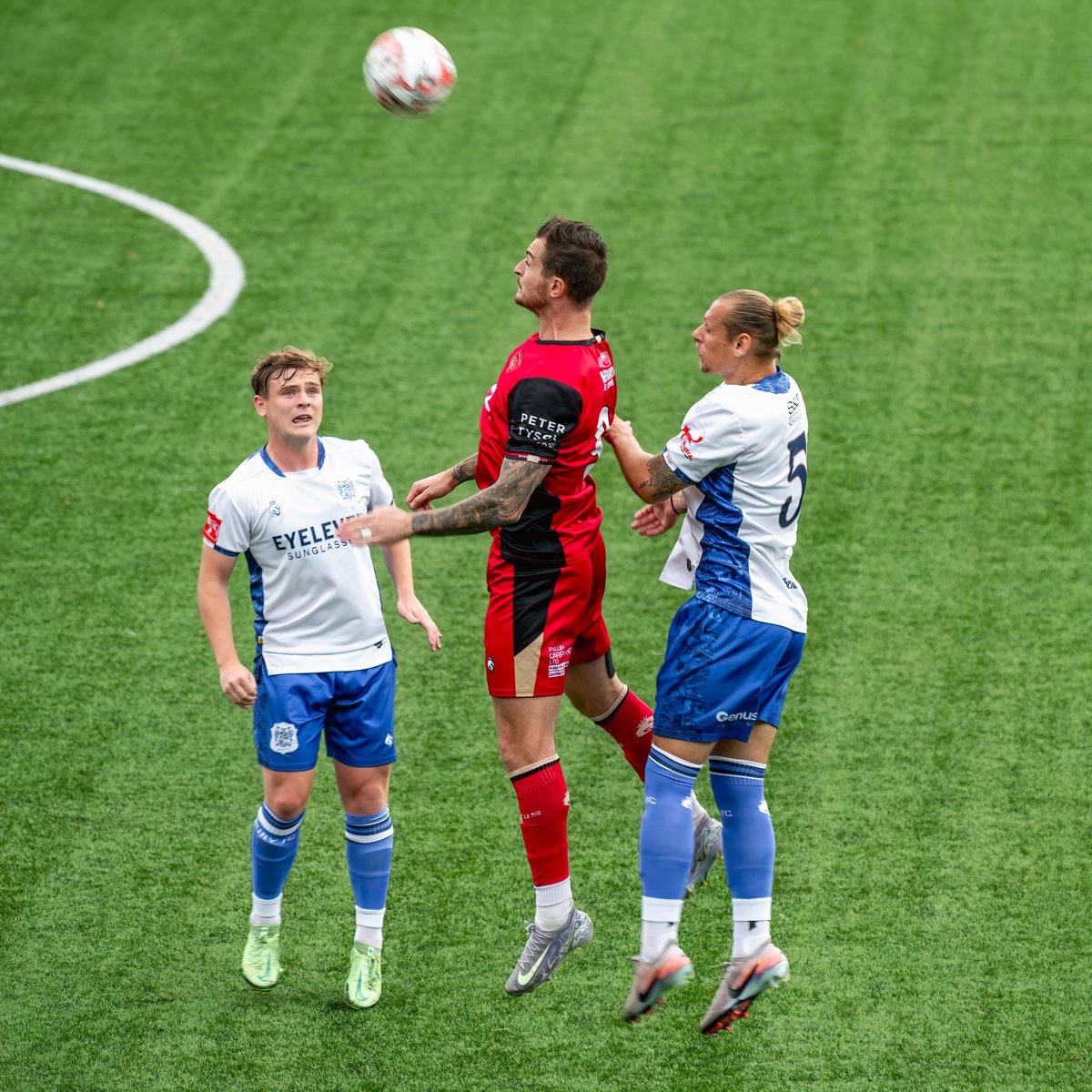 GomboczSteve's tweet photo. Further photos of players taken during the game Bury v Workington AFC on the 19/9/26. The team worked hard and kept positive. @buryfcofficial #bfc140 #shaker
#BuryFC #PartOfit @whitebluearmy https://t.co/OvWpQKSUat