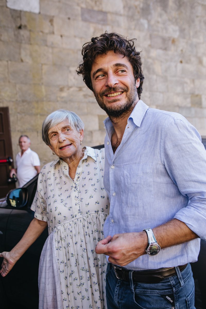 intoscana's tweet photo. 1/4 - La vita nell’ex-manicomio di Maggiano: presentato il documentario su Mario Tobino “Quelle matte piene di amore”. Promosso dal @CRToscana e prodotto da @FSToscana, è stato presentato a Lucca in una serata-evento con Lino Guanciale  https://t.co/QDVi7Lp1Vp https://t.co/aNUNsuD4Cw