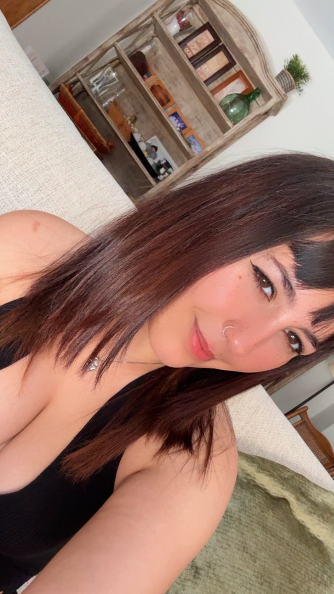 ravenna_voodoo's tweet photo. Hey, I'm online @Stripchat. Come join me 👉 https://t.co/BSVUFYCHBE #stripchat #stripchatlive https://t.co/1Qx5MDnMEY