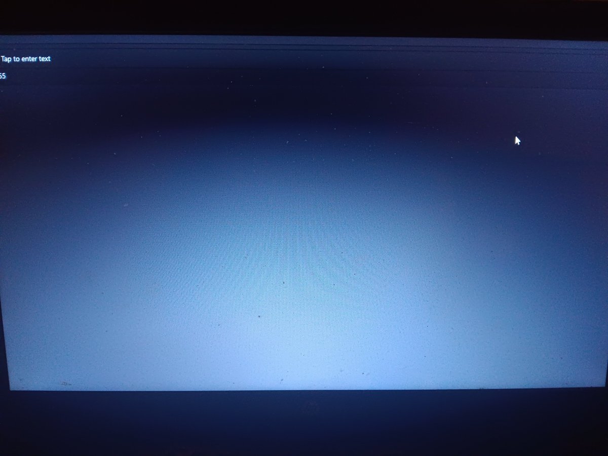 FoxQueenRose's tweet photo. @XBOXSupport  how do i fix xbox app cloud gaming not popping up correct thing for typing and when hitting home instead of popping up friendlist and stuff it does nothing https://t.co/VJZeuvd86F