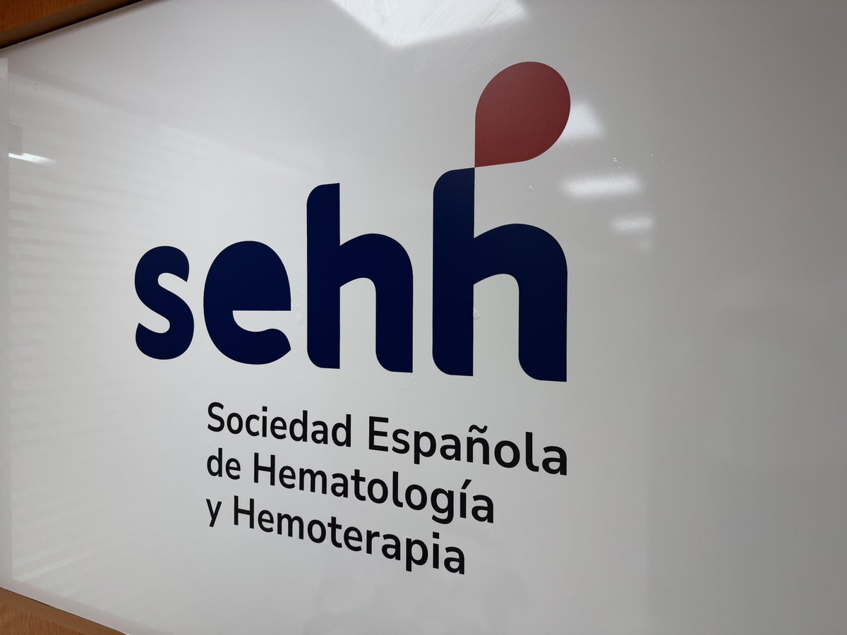 DrRaulCordoba's tweet photo. 🩸 Comienza una nueva era.
Una nueva imagen de la @sehh_es para seguir representando una especialidad en constante evolución.
¡FORMA PARTE DEL CAMBIO!
https://t.co/cm7yCNOYRB
https://t.co/00tRC9RovR
#SEHHematología #SEHH #Hematología https://t.co/geRDpVUSgz