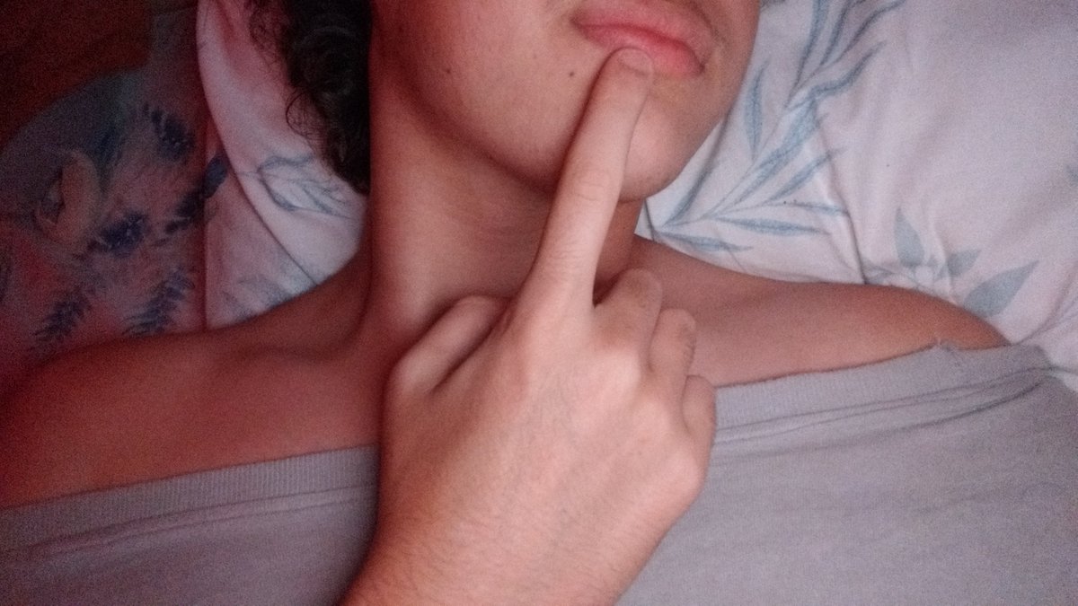 TONK_4's tweet photo. BROOOO IM SO BORED I NEED A CUTE TRANS FRIEND I CAN FLIRT WITH 🥺🥺 #trans #femboy https://t.co/tSaDBn6uuT