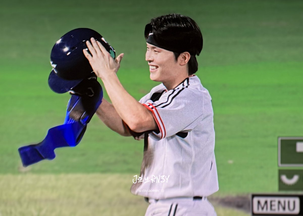 journ3ypic's tweet photo. 이게 정준재지 😭😭😭😭😭😭😭🇰🇷 #정준재 https://t.co/9S04Slo6aG