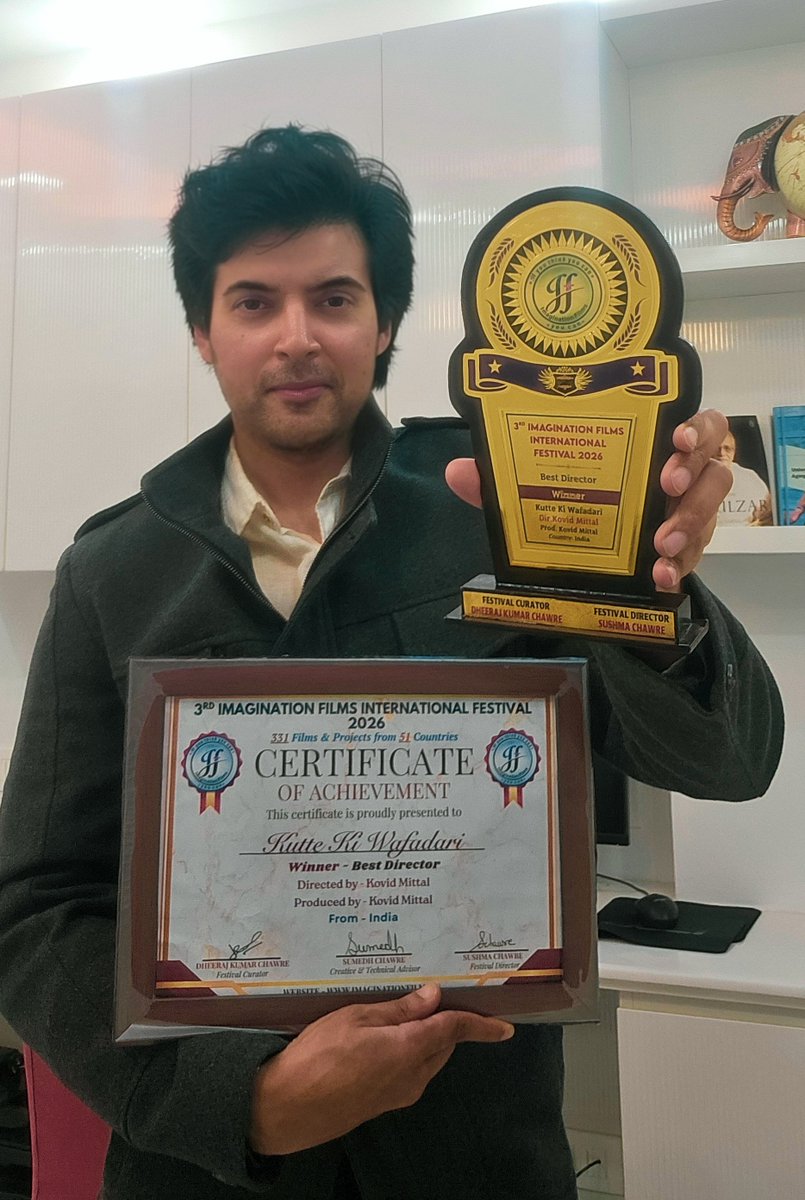 KovidMittal's tweet photo. #bestdirector award https://t.co/aFV9hUs2GR