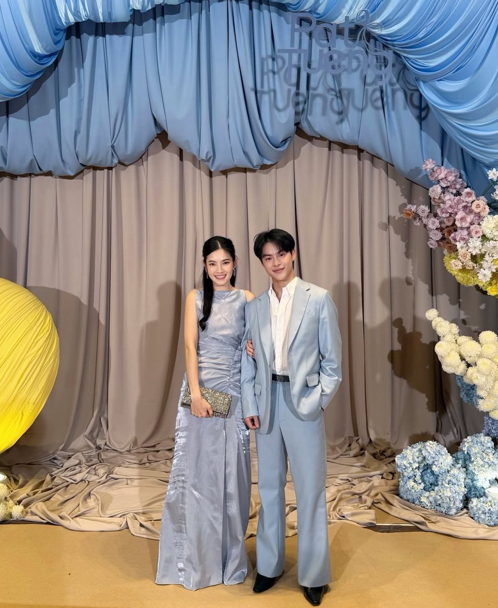 ilysbnn4's tweet photo. แม่ภูๆกับม้าคน่ารักอะ ม๊ายุ้ยสวยมากกกกกกก https://t.co/2LxtaEeFWG