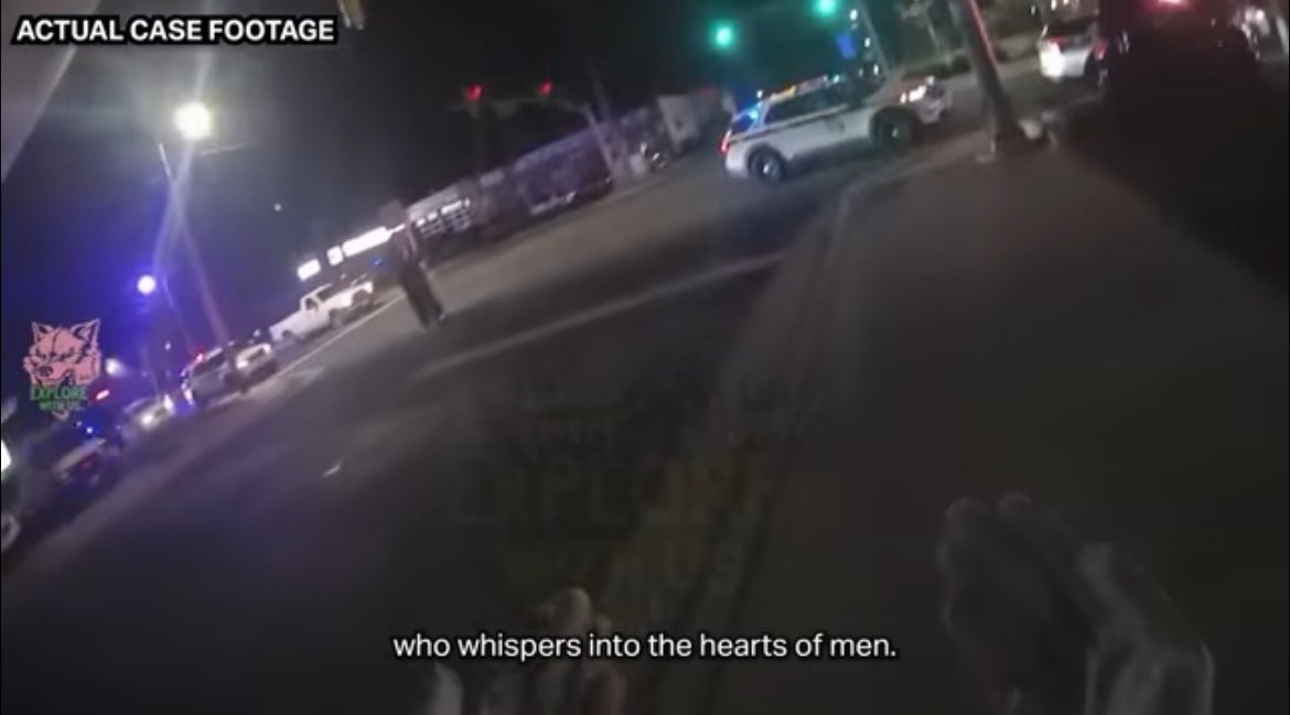 AnaKrivolapova's tweet photo. Bodycam footage of a Baltimore police officer praying after finding the decomposing bodies of two small children, 2021 https://t.co/cUcHWphCBl